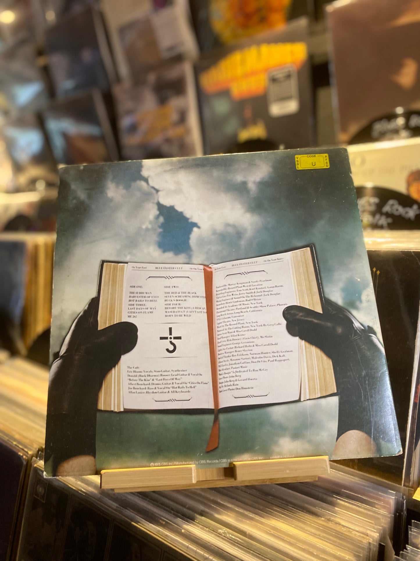BLUE ÖYSTER CULT – ON YOUR FEET OR ON YOUR KNEES / 2 X LP (RE EU)