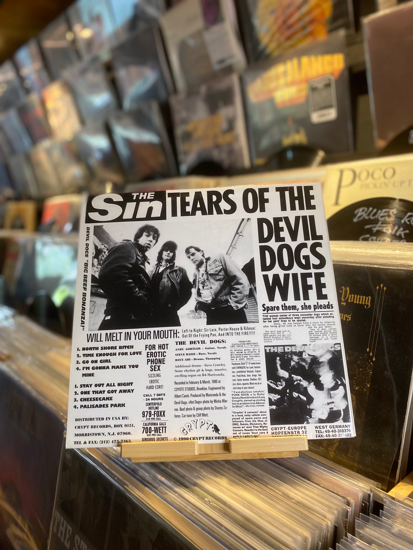 THE DEVIL DOGS – BIG BEEF BONANZA! / (OG GER 1990)