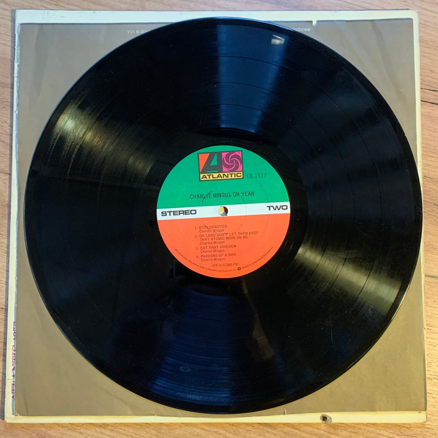 CHARLES MINGUS - OH YEAH...RE US 1969...VG+/VG+