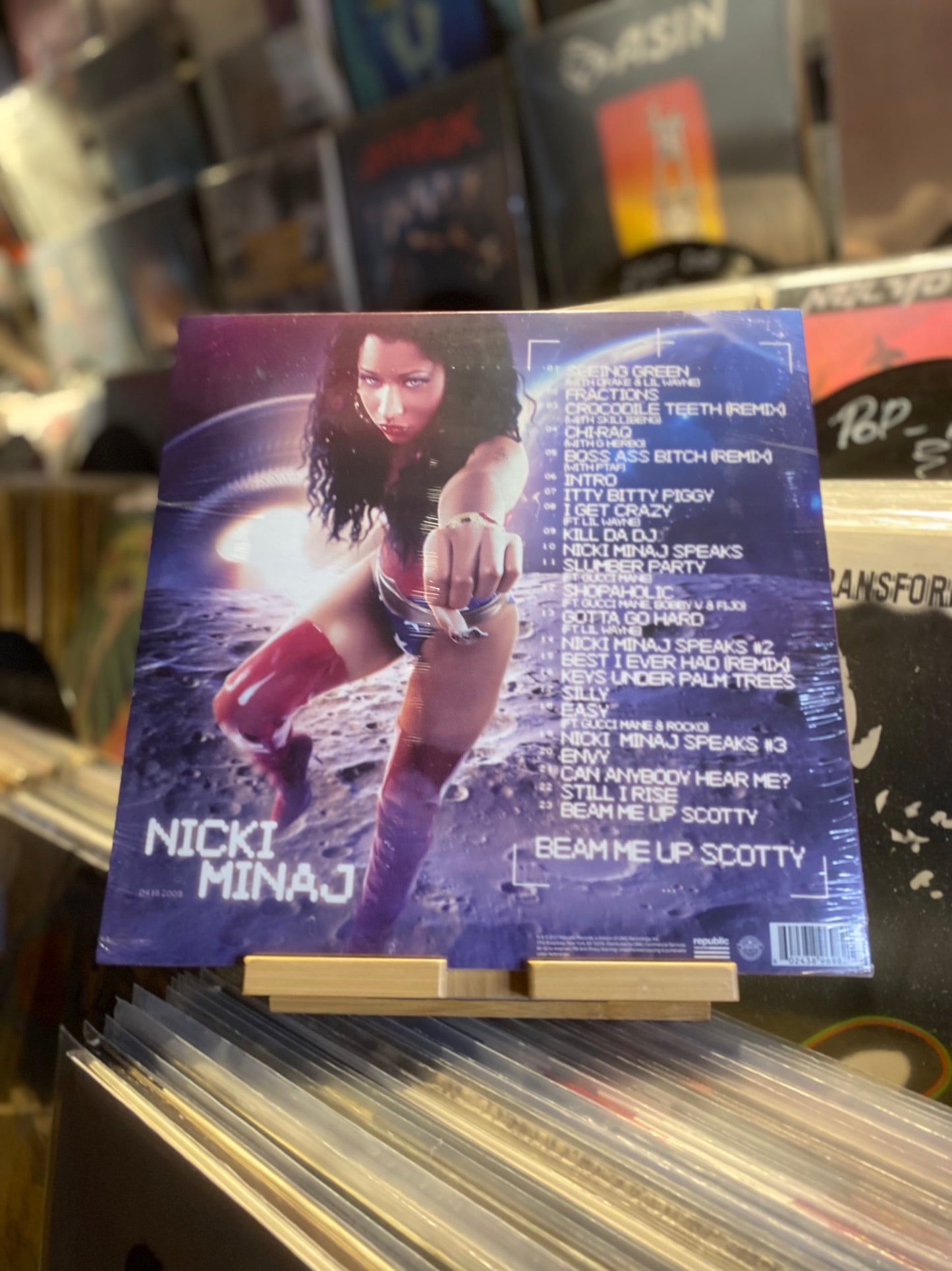 NICKI MINAJ – BEAM ME UP SCOTTY / US 2022   )