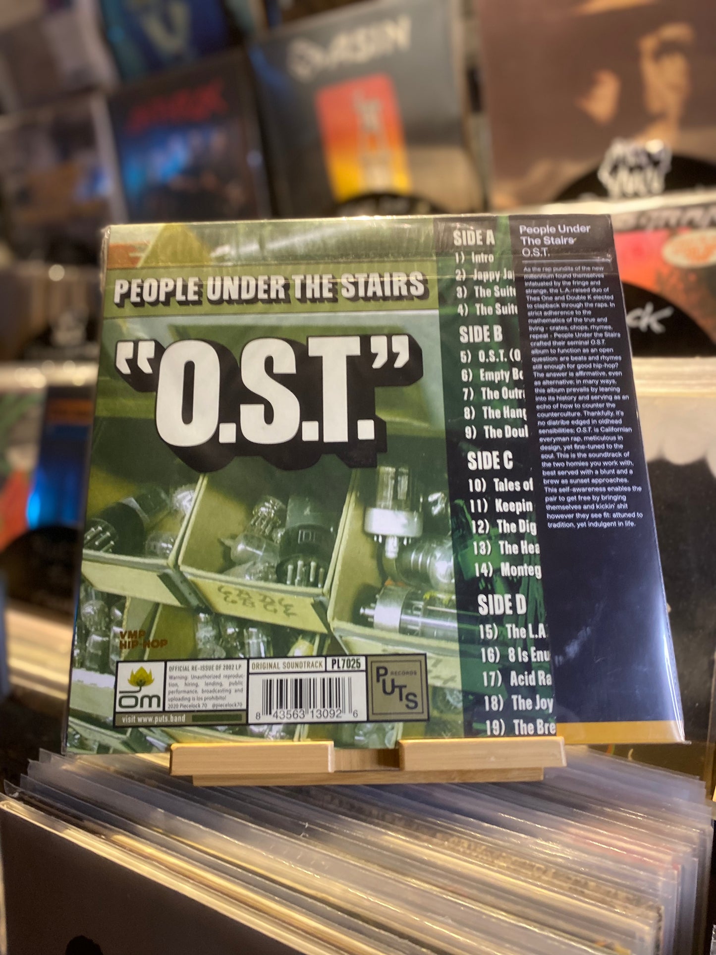 People Under The Stairs - O.S.T. / DLP Remastered Clear and Cream Vinyl color (REISSUE US 2020)