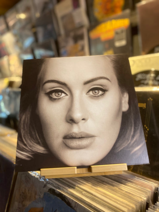 ADELE – 25 / (EU 2015)