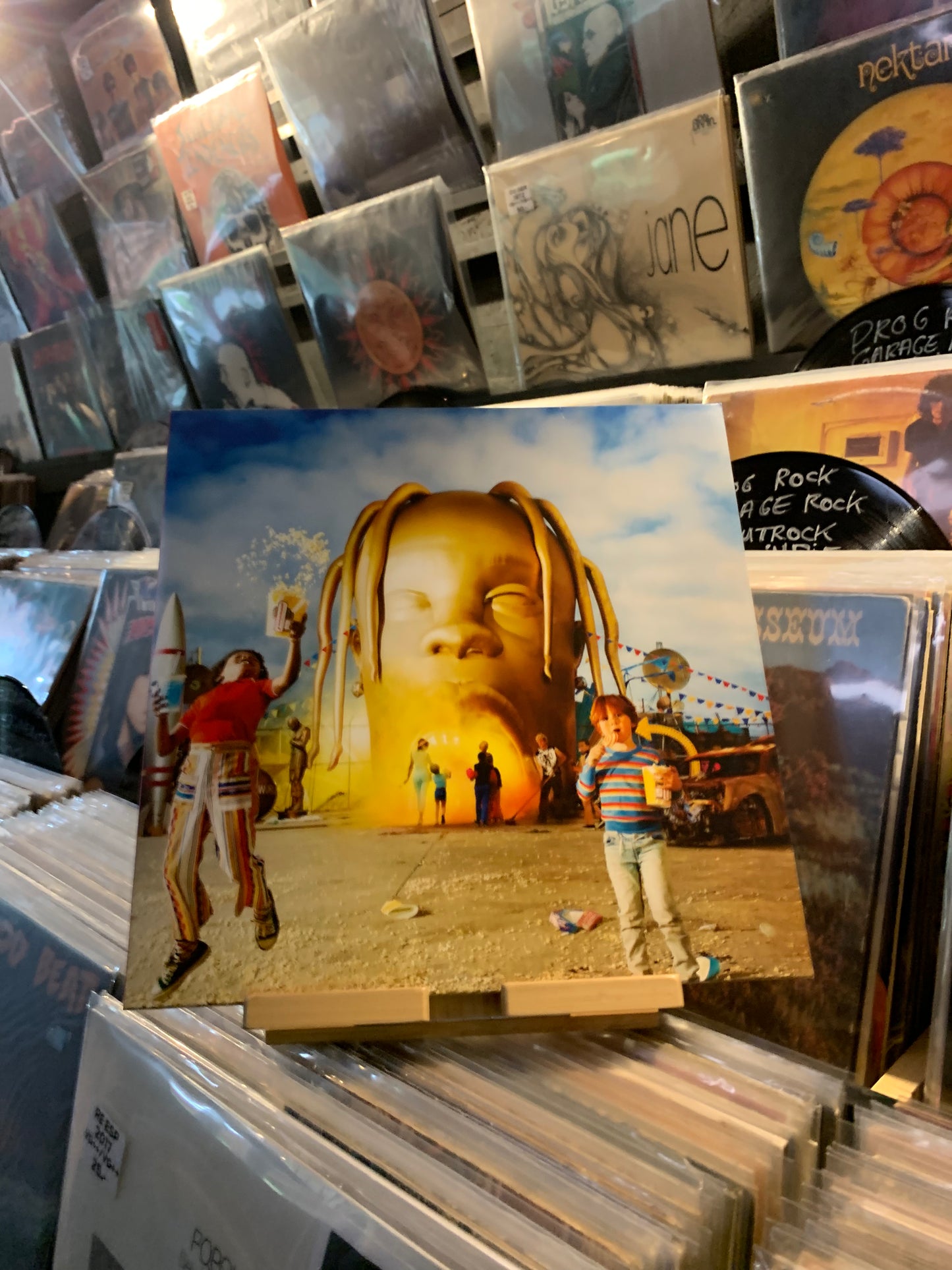 TRAVIS SCOTT - ASTROWORLD...TRAVIS SCOTT - ASTROWORLD...OG EU 2018 EX/NM DLP EX/NM DLP