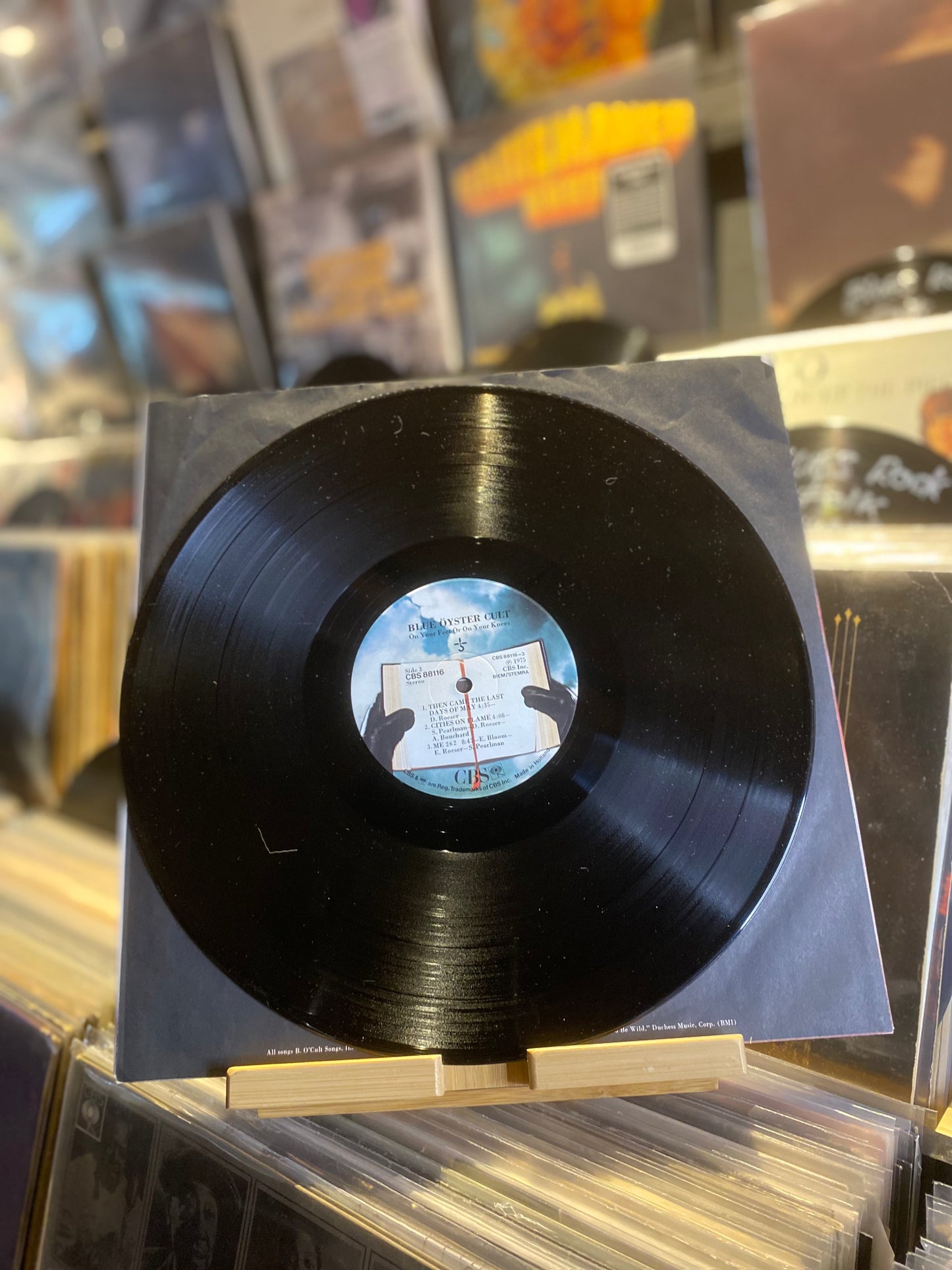 BLUE ÖYSTER CULT – ON YOUR FEET OR ON YOUR KNEES / 2 X LP (RE EU)