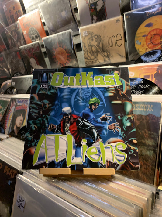 OUTKAST - ATLIENS...RE CAN EX/EX DLP
