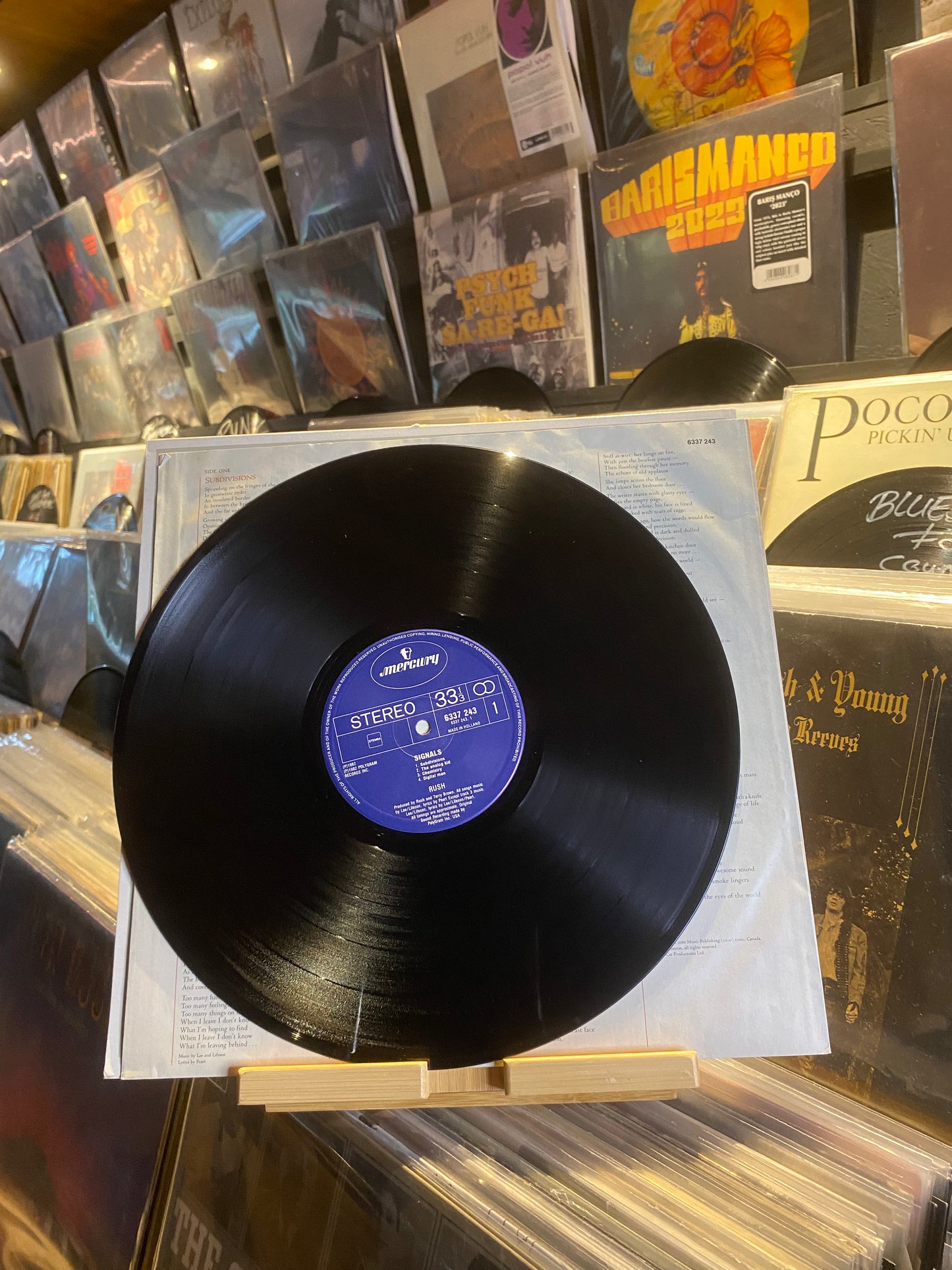 RUSH – SIGNALS / LP (OG NED 1982)