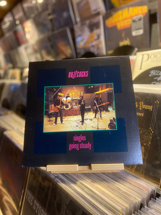 BUZZCOCKS – SINGLES GOING STEADY