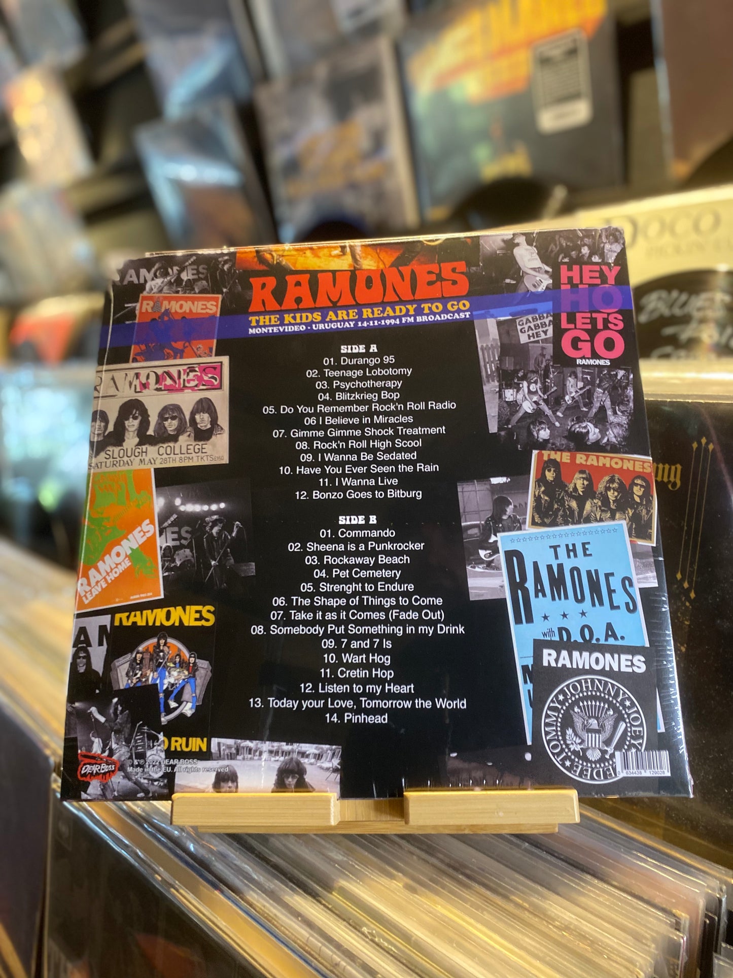 RAMONES – THE KIDS ARE READY TO GO / White Vinyl Color Unofficial Release