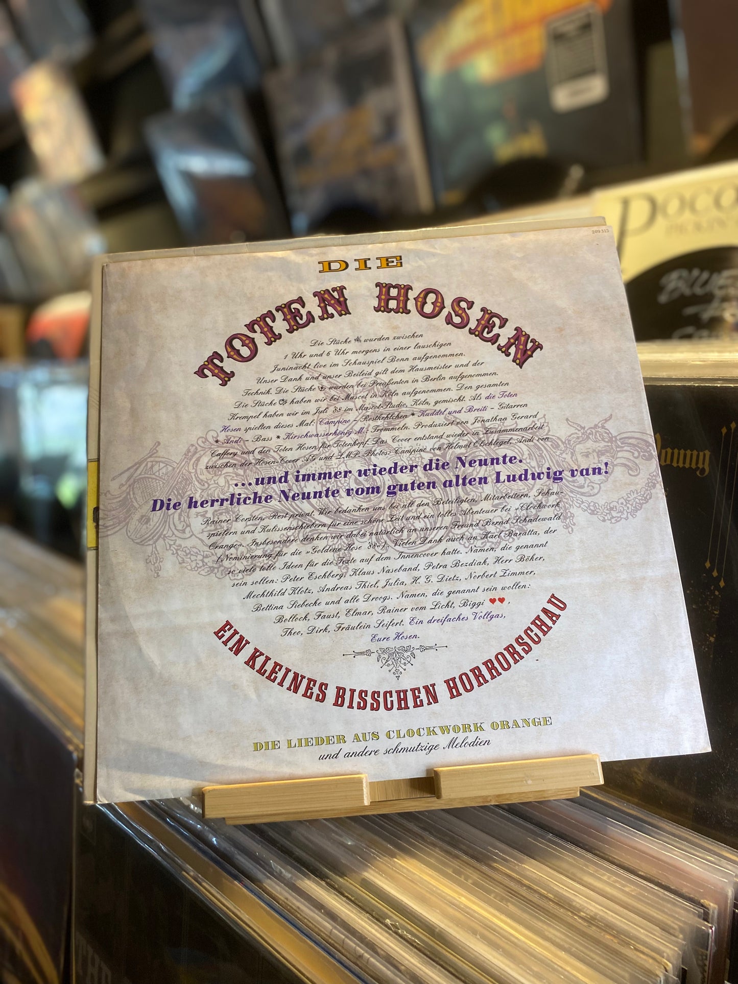 DIE TOTEN HOSEN – EIN KLEINES BISSCHEN HORRORSCHAU / (OG GER 1988)