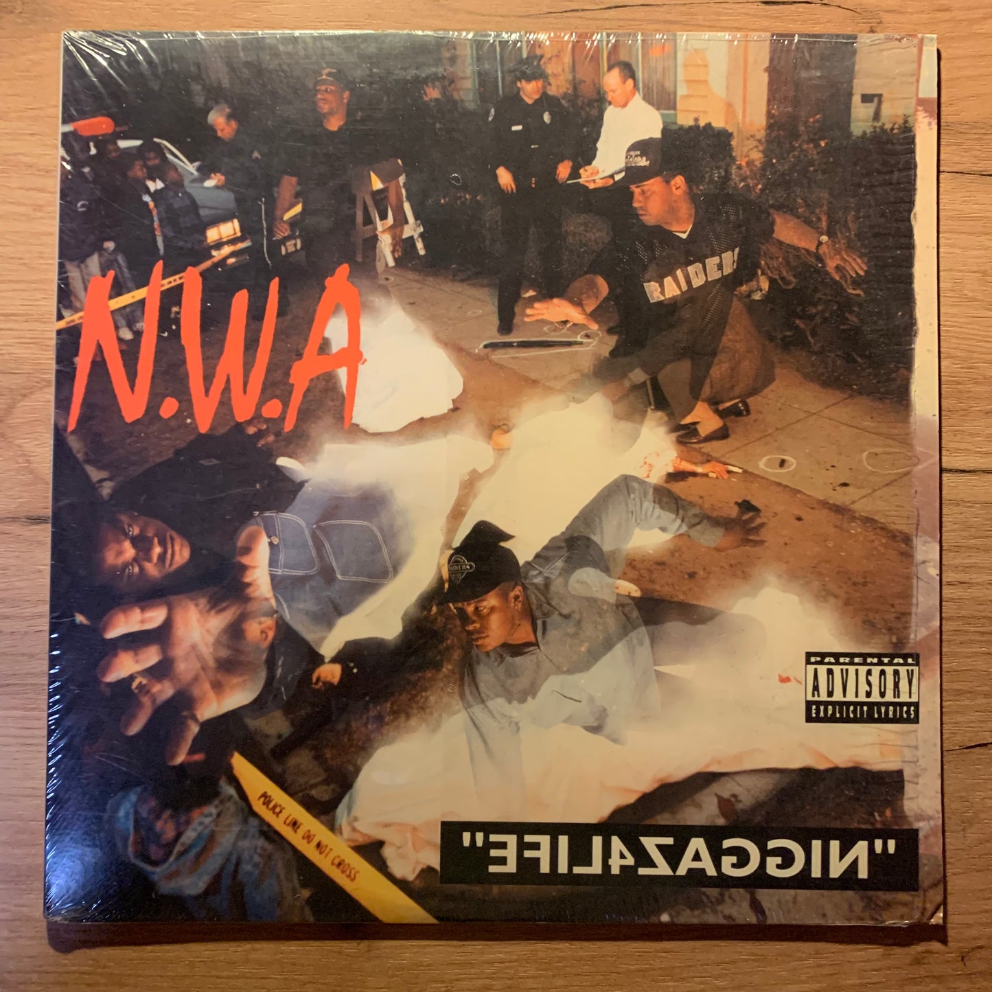 N.W.A – Efil4zaggin...UNO US 2002...VG+/VG+
