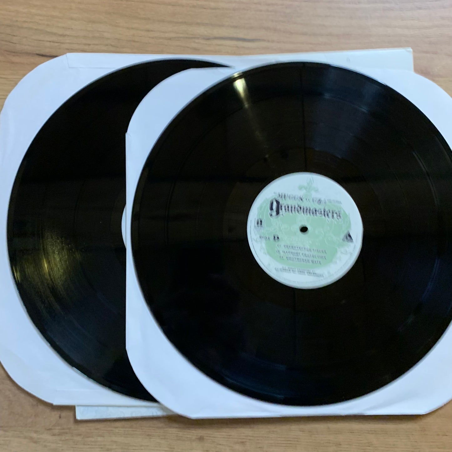 DJ Muggs vs. GZA  – Grandmasters...OG US 2005...VG+/VG++
