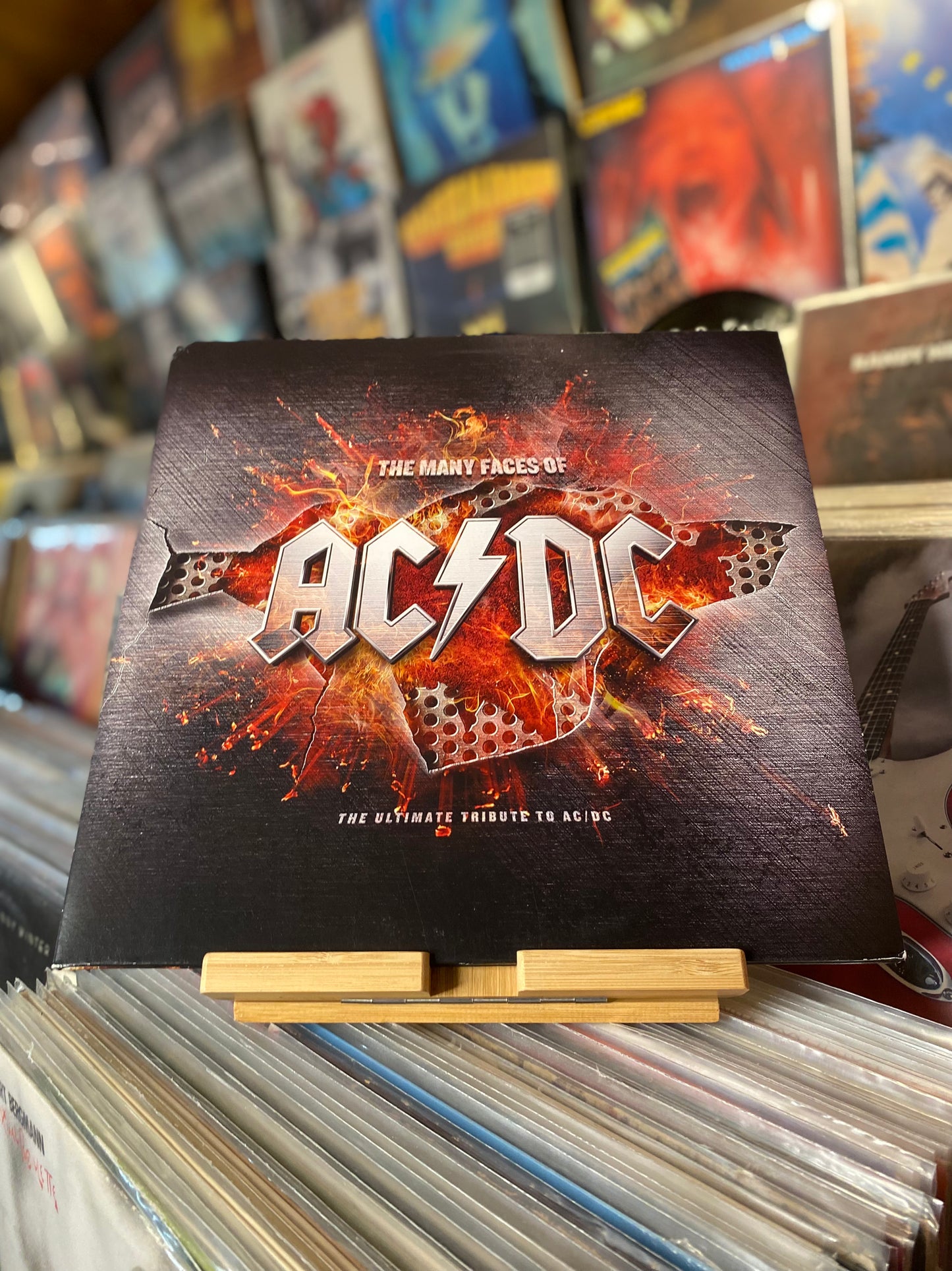 AC/DC-THE MANY FACES OF AC/DC...COMPIL EU 2018 EX/EX