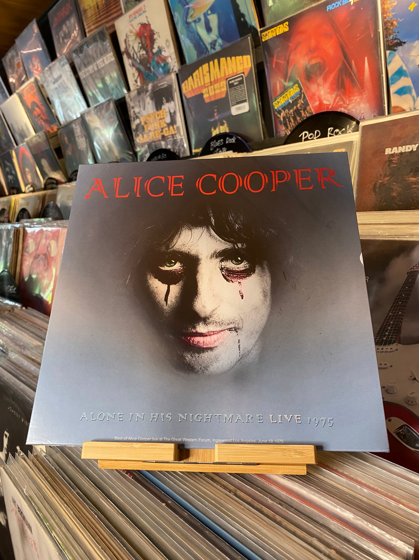 ALICE COOPER - ALONE IN HIS NIGHTMARE LIVE 1975 / Compil 180 G (Netherlands 2017)