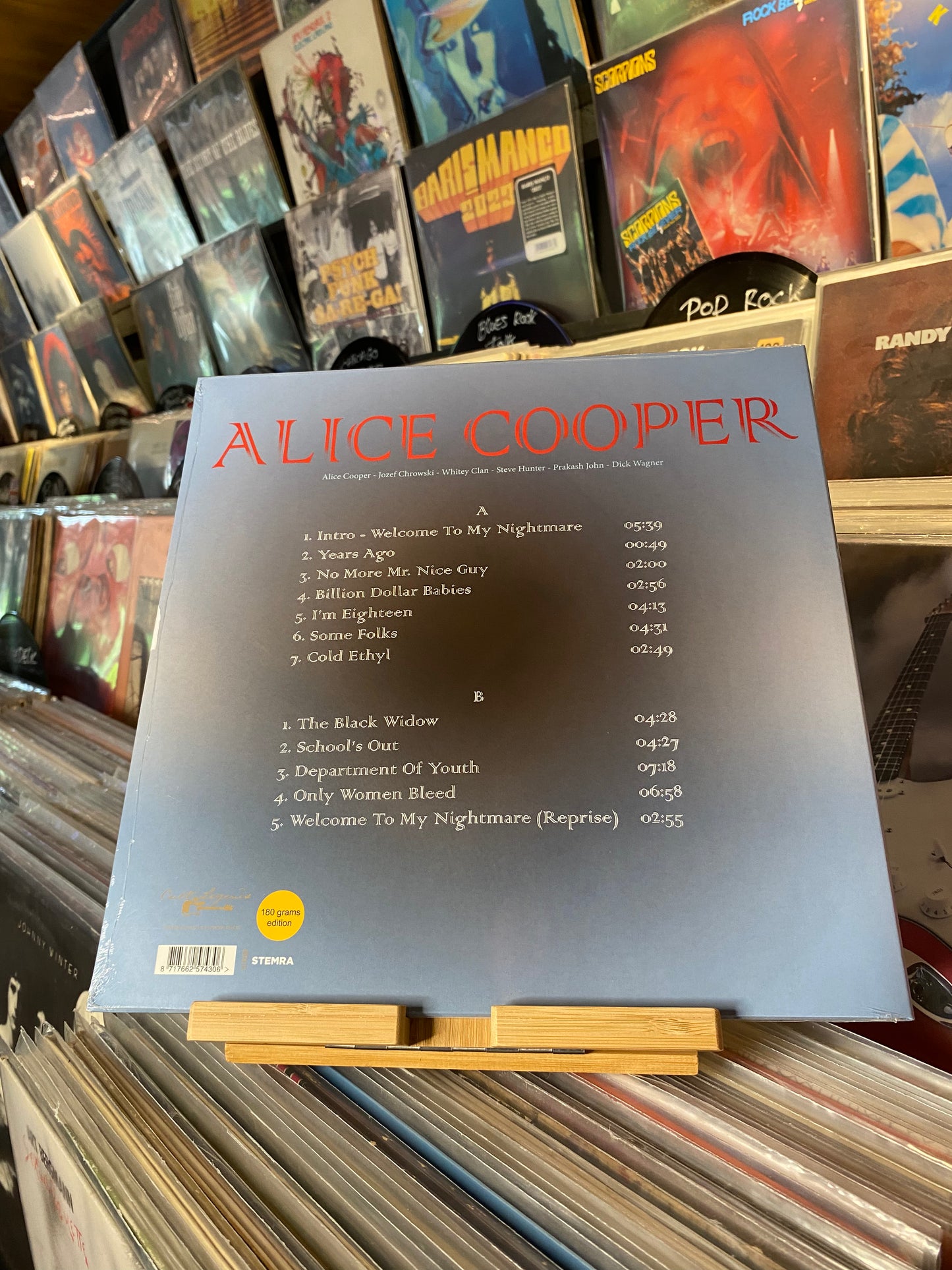 ALICE COOPER - ALONE IN HIS NIGHTMARE LIVE 1975 / Compil 180 G (Netherlands 2017)