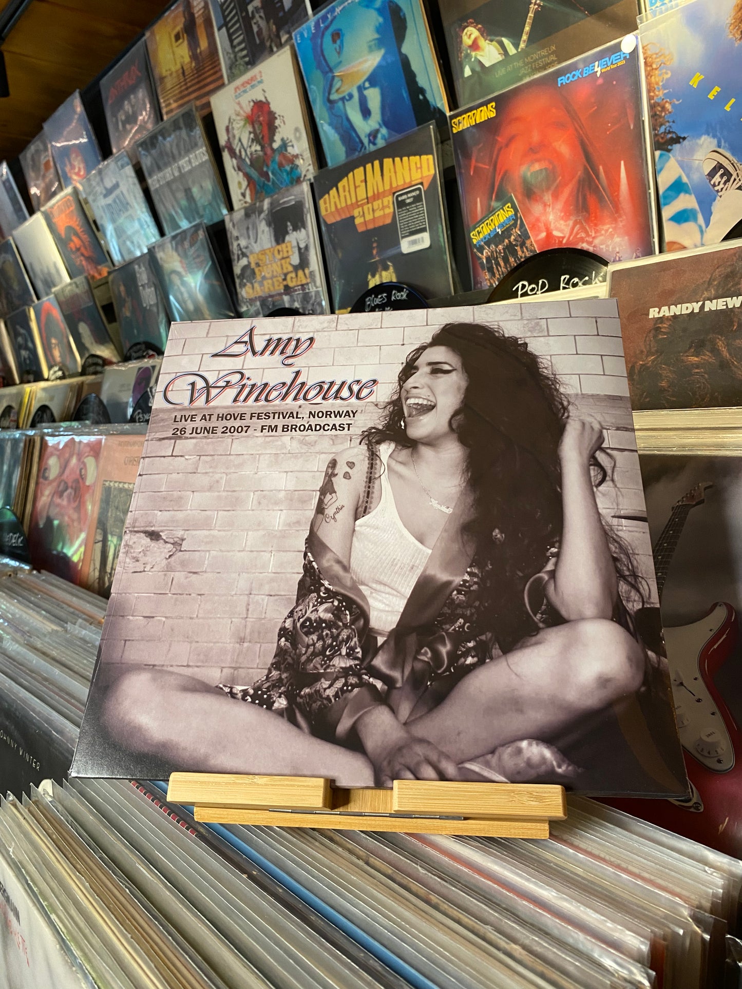 AMY WINEHOUSE - LIVE AT HOVE FESTIVAL, NORWAY, 26 JUNE 2007 /  (EU 2022)