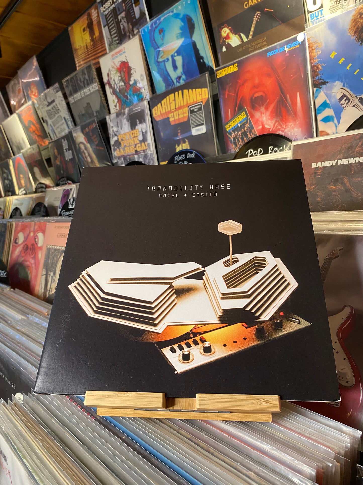 ARCTIC MONKEYS - TRANQUILITY BASE HOTEL + CASINO / (EU 2018)