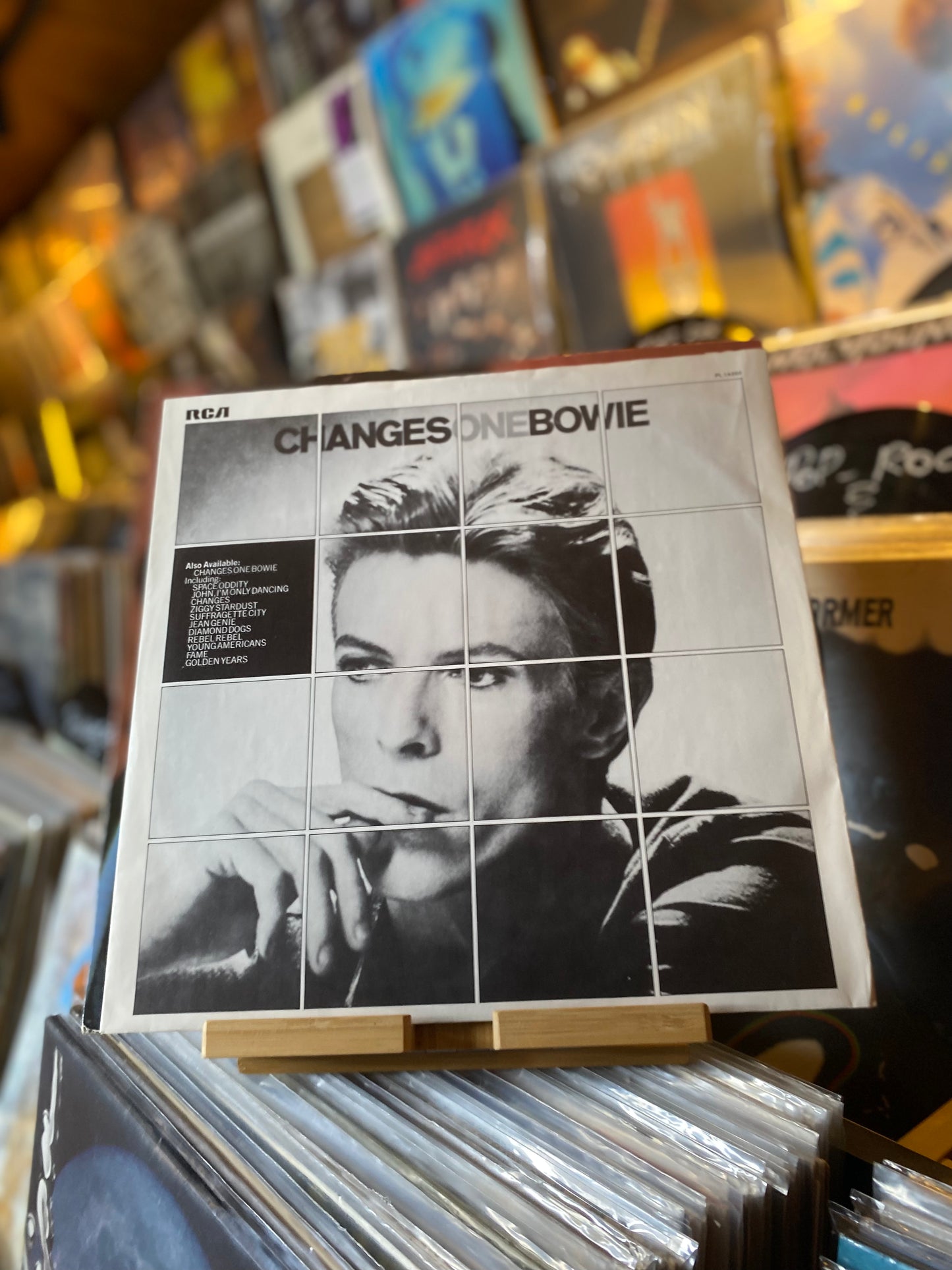 DAVID BOWIE - CHANGESTWOBOWIE / LP, COMP (GER 1981)