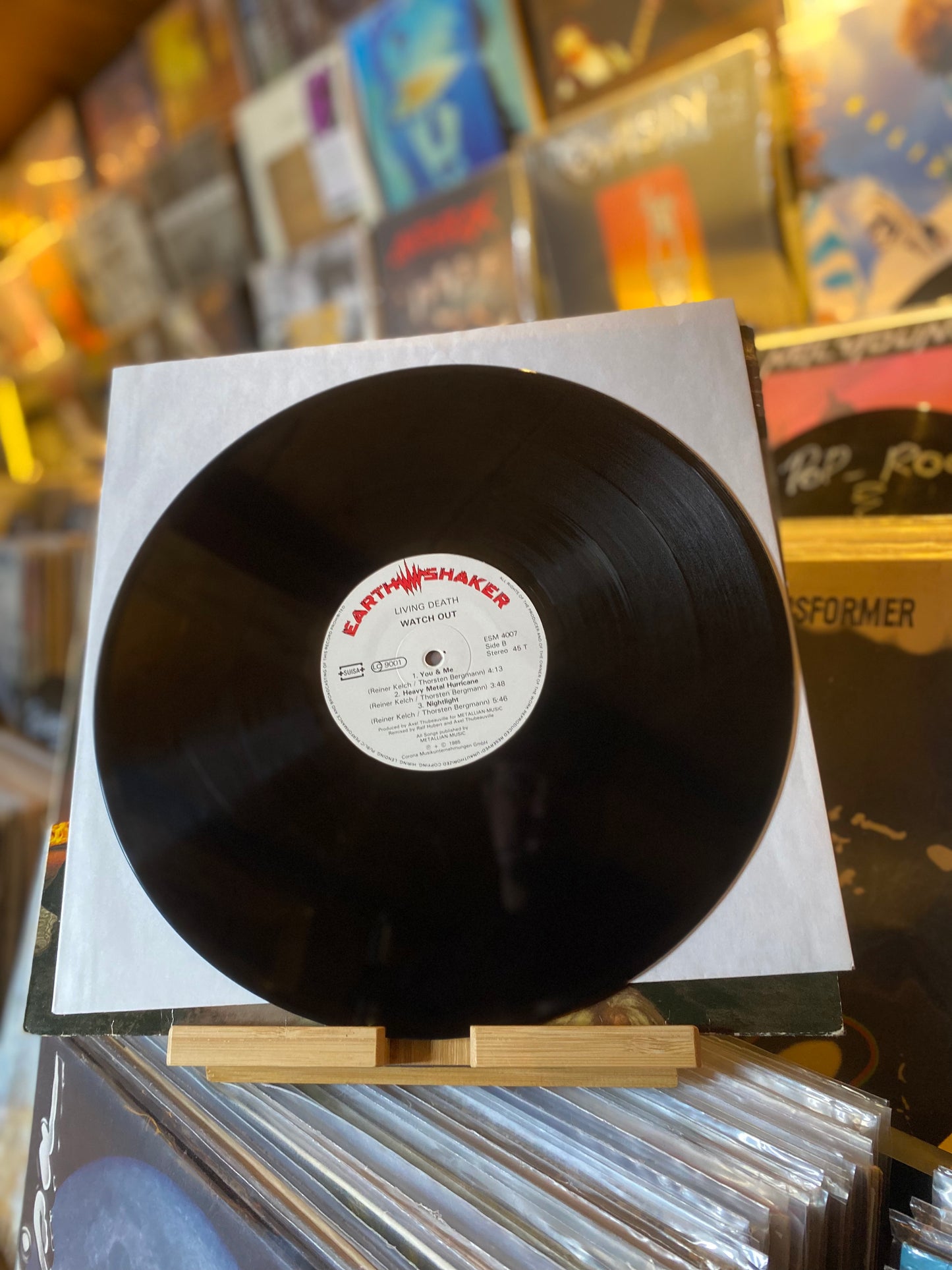 LIVING DEATH - WATCH OUT!..OG GER 1985 VG+/VG+ EP