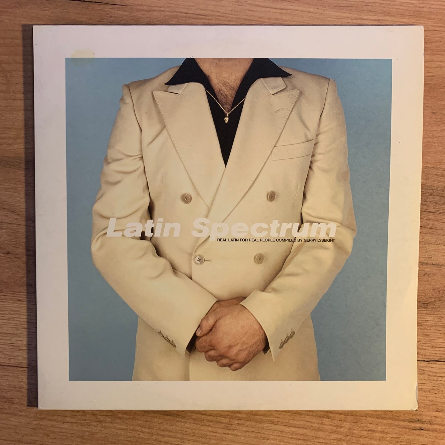 LATIN SPECTRUM...COMPIL UK 1999...VG+/VG+