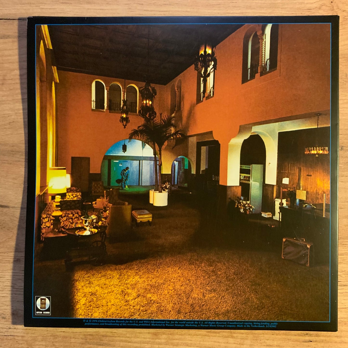 EAGLES - HOTEL CALIFORNIA...RE EU 2014...EX/EX