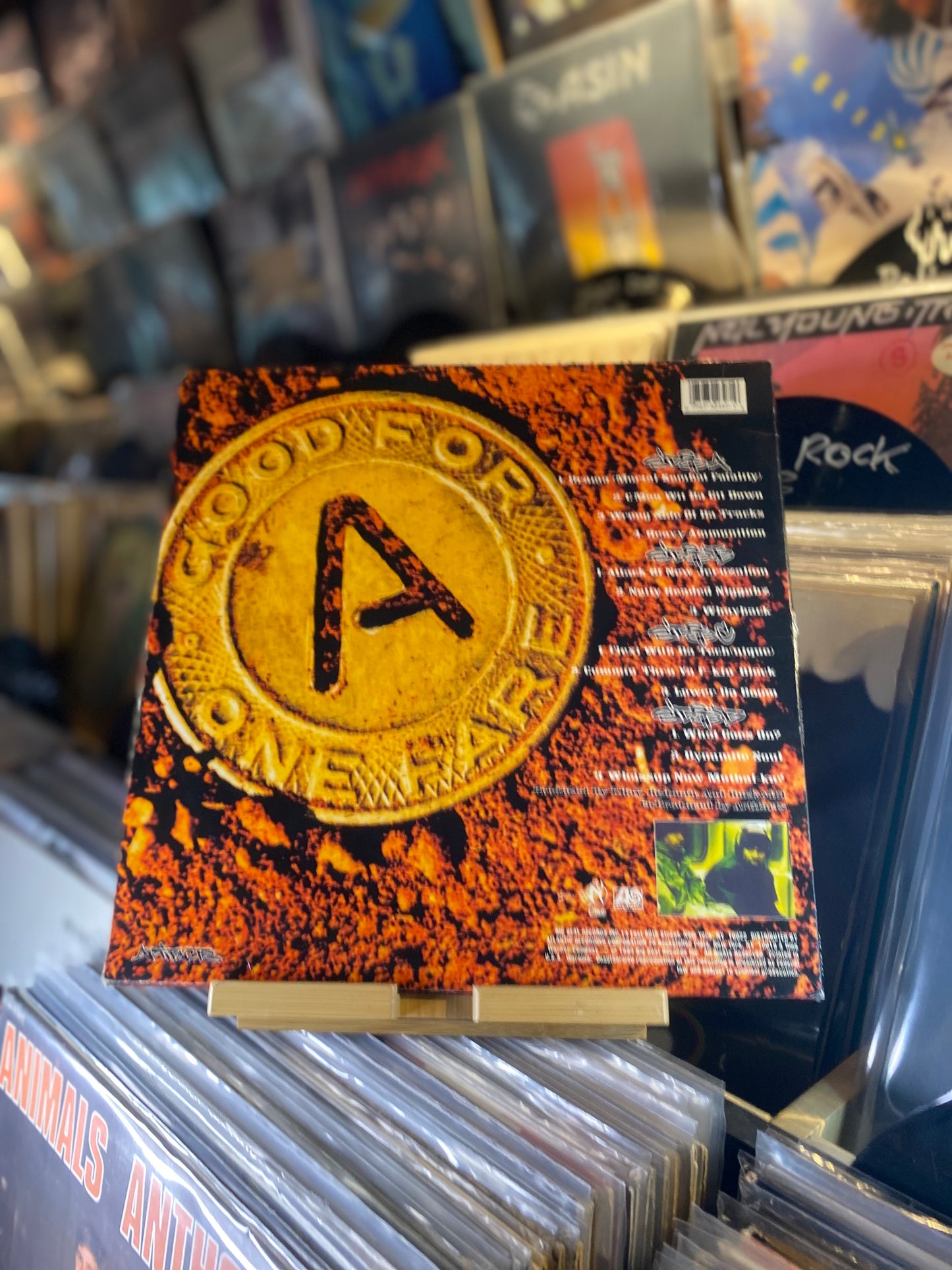 ARTIFACTS – BETWEEN A ROCK AND A HARD PLACE/(OG US 1994)