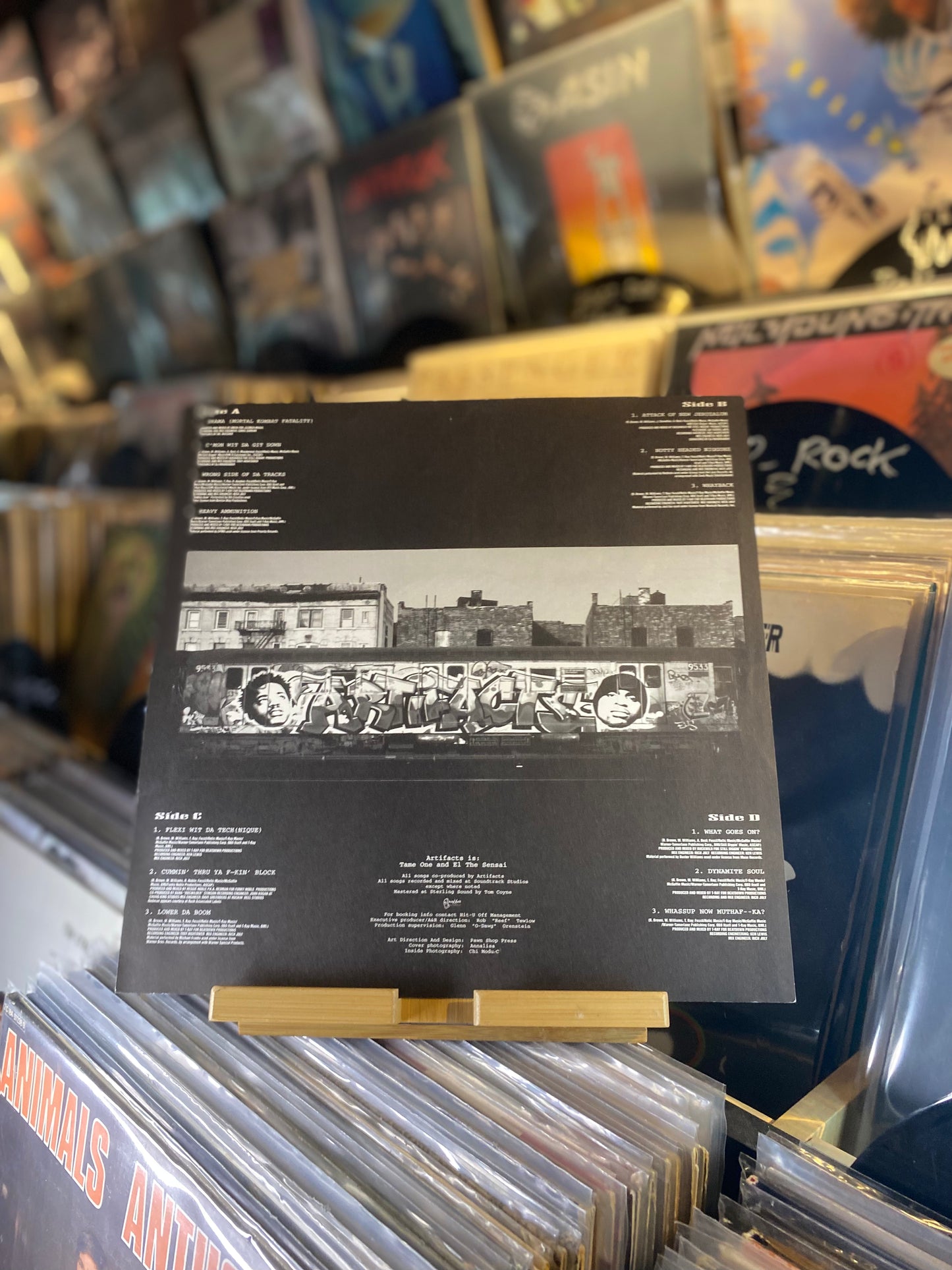 ARTIFACTS – BETWEEN A ROCK AND A HARD PLACE/(OG US 1994)