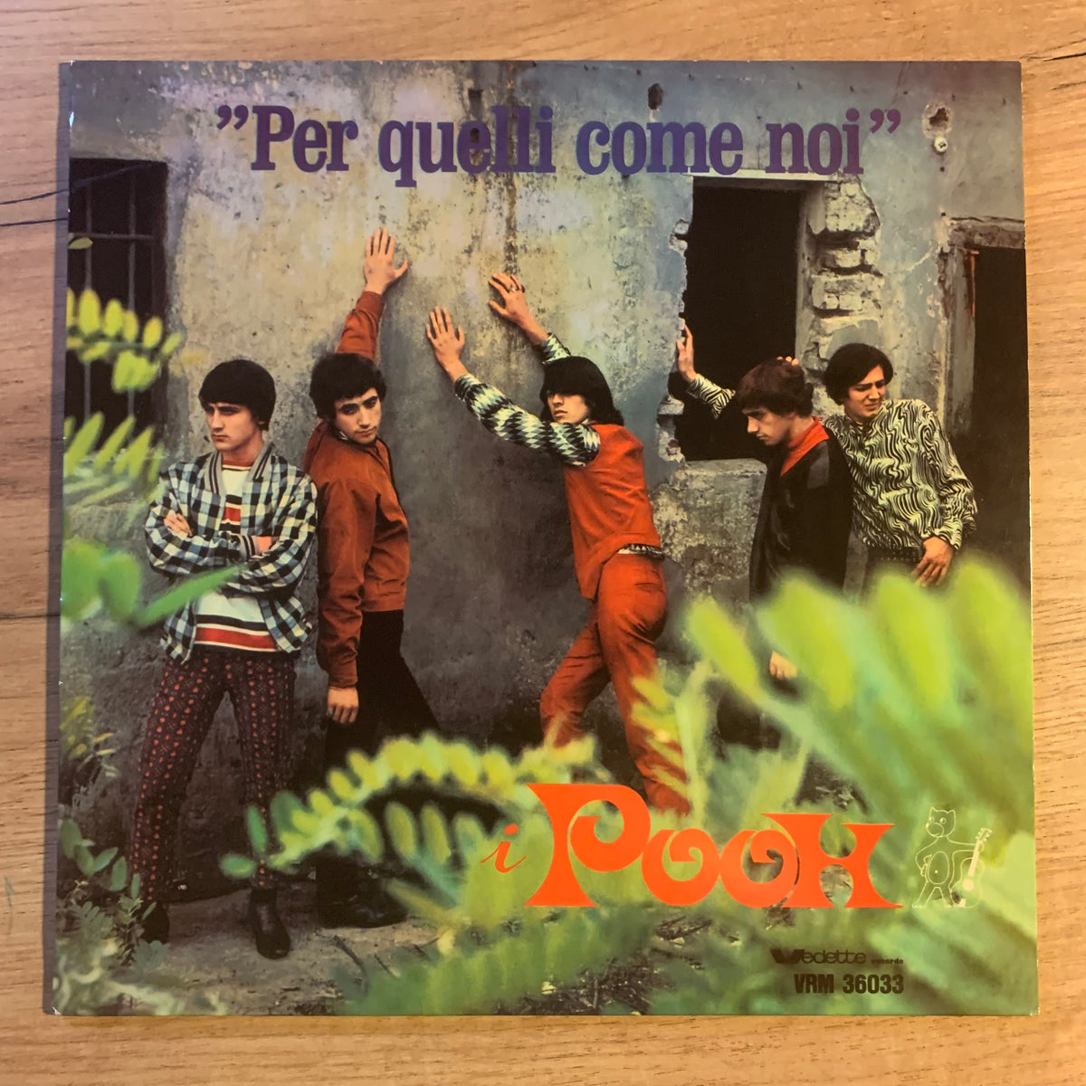 Étiquette : RE ITA 2012, EX/EX, 30 CHF, vinyle bleu