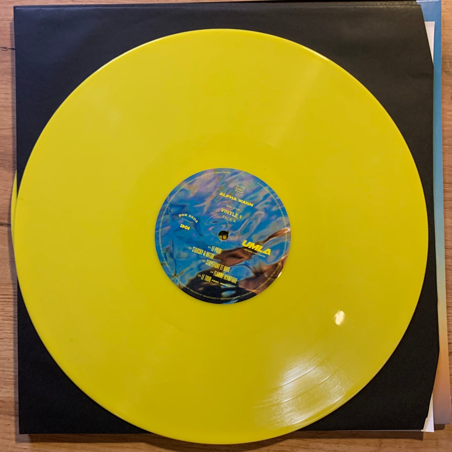 Alpha Wann - UMLA - Étiquette couleur vinyle jaune
