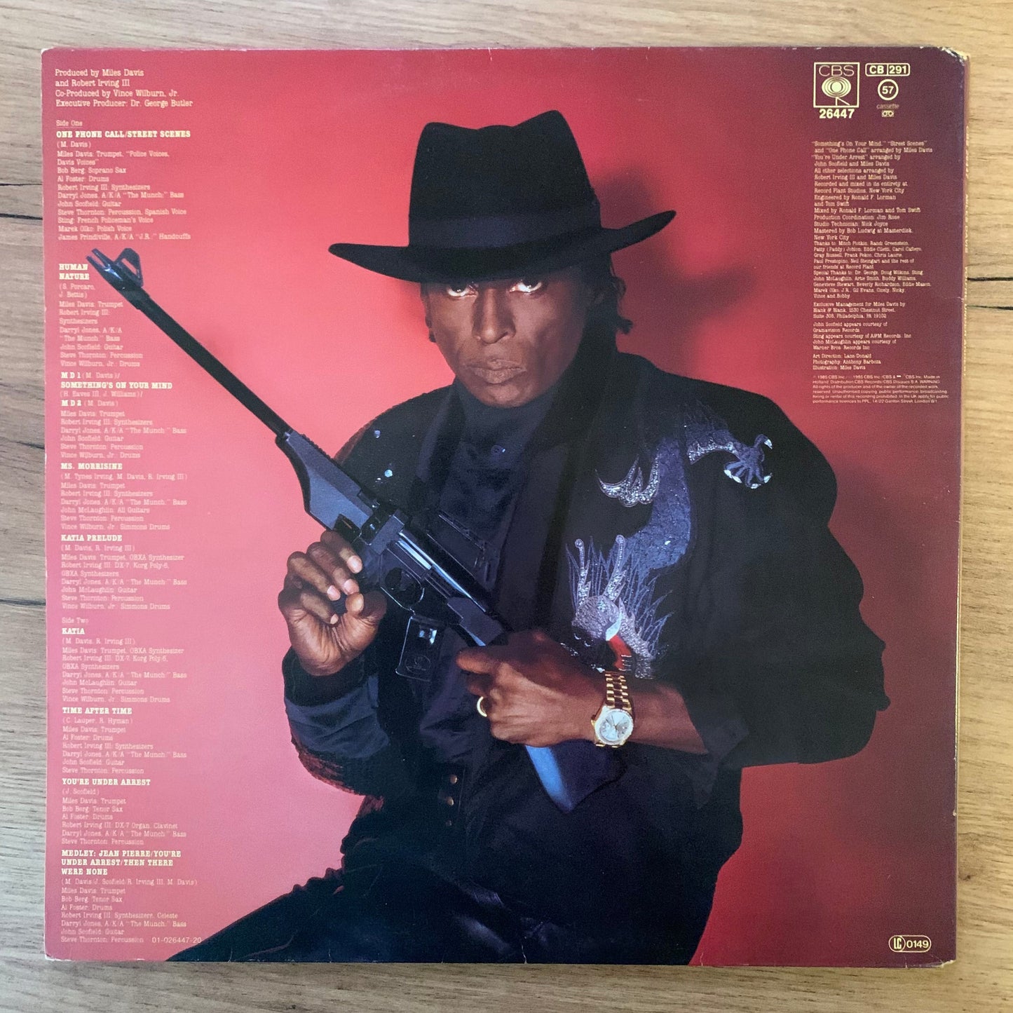 MILES DAVIS - YOU'RE UNDER ARREST...OG EU 1985...VG+/VG+