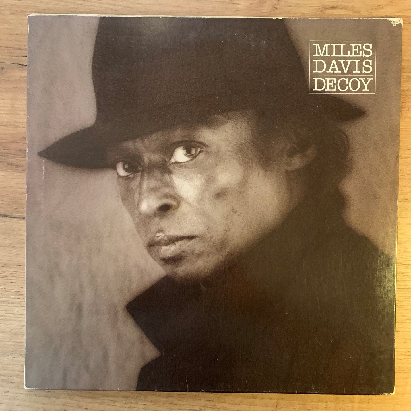MILES DAVIS - DECOY...OG US 1984...VG+/VG+