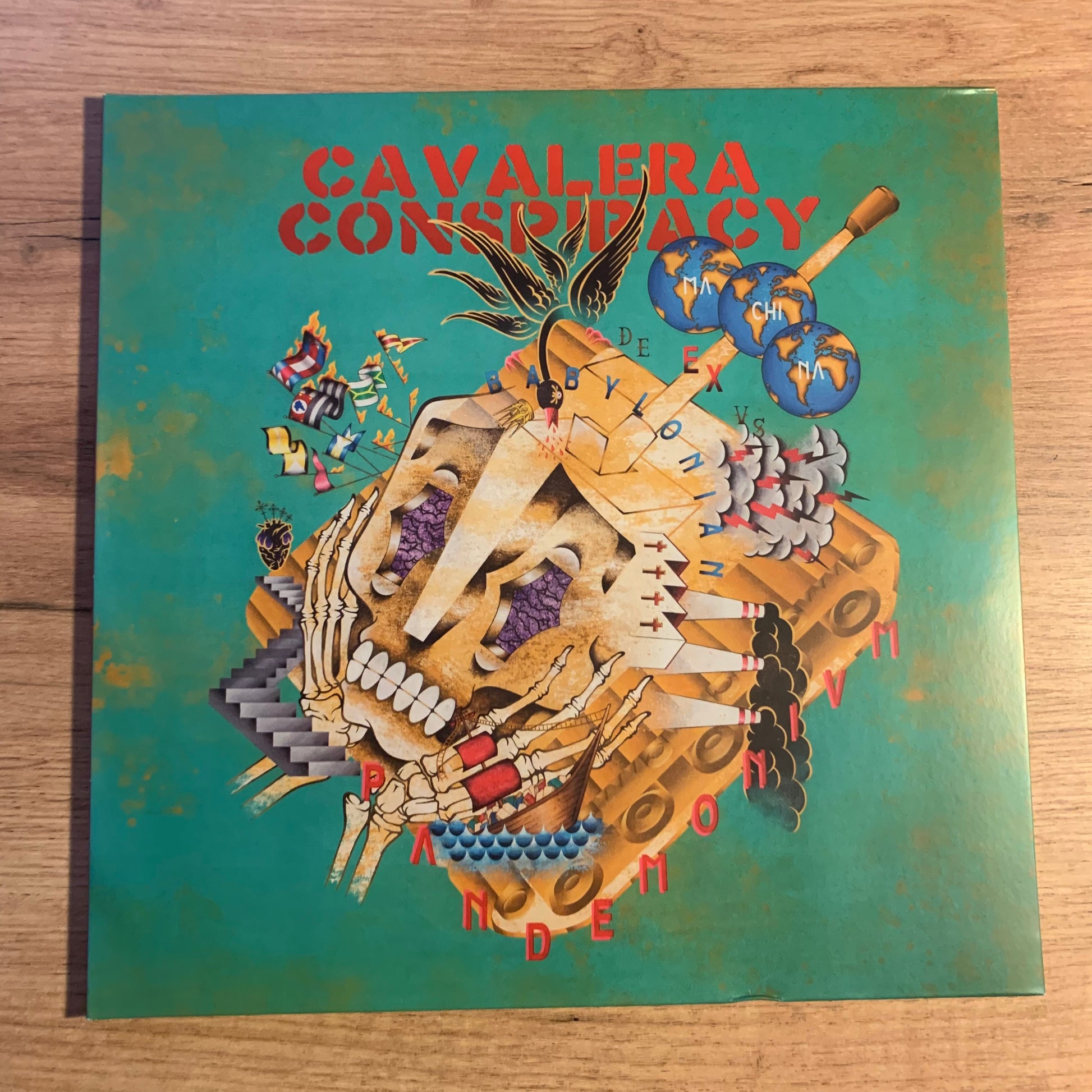 Gatefold interieur photo groupe et credits - Cavalera Conspiracy Pandemonium