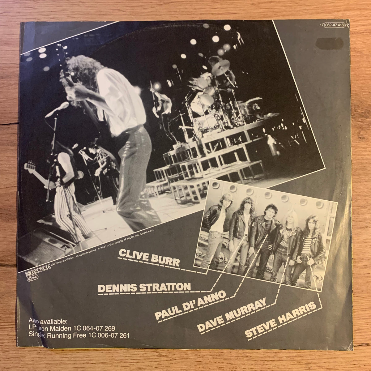 Pochette verso avec photographie du groupe