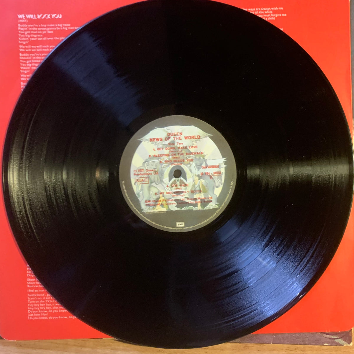 Queen News of the World : disque