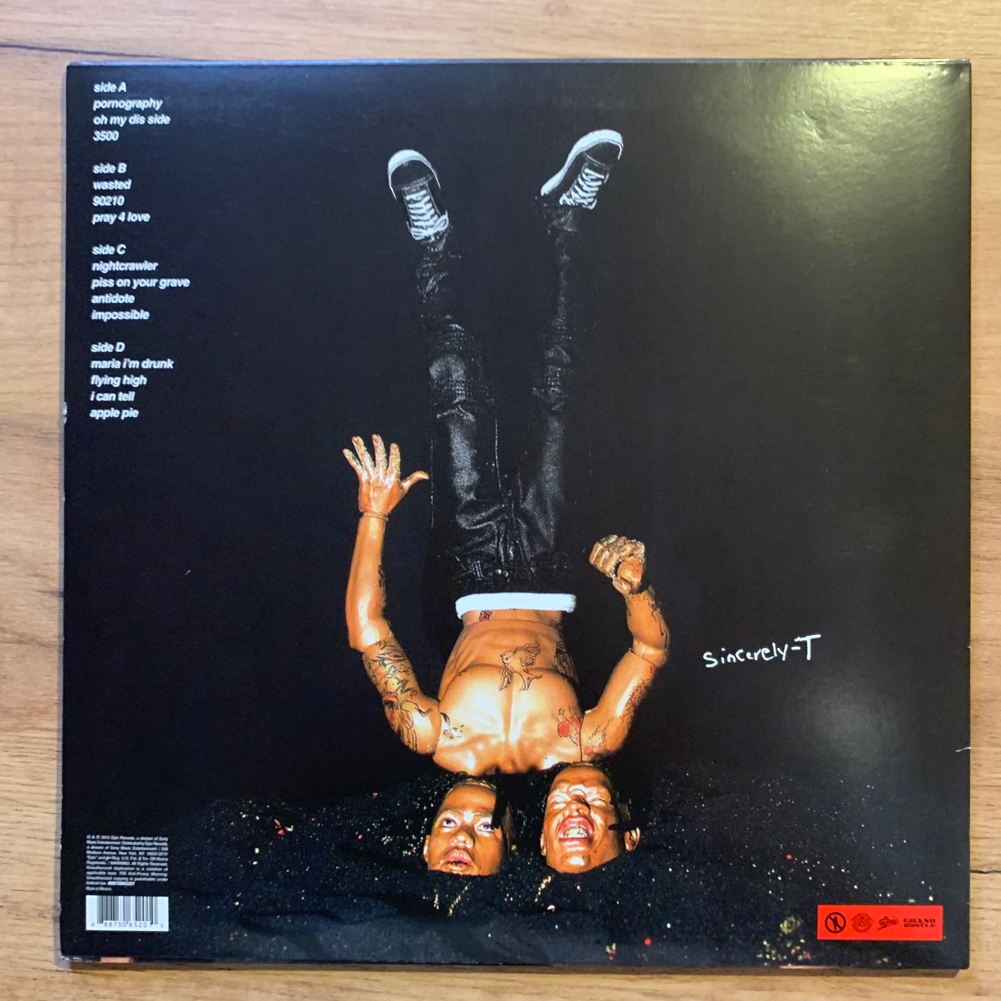 Travis Scott - Rodeo - Pochette verso avec tracklist 4 faces