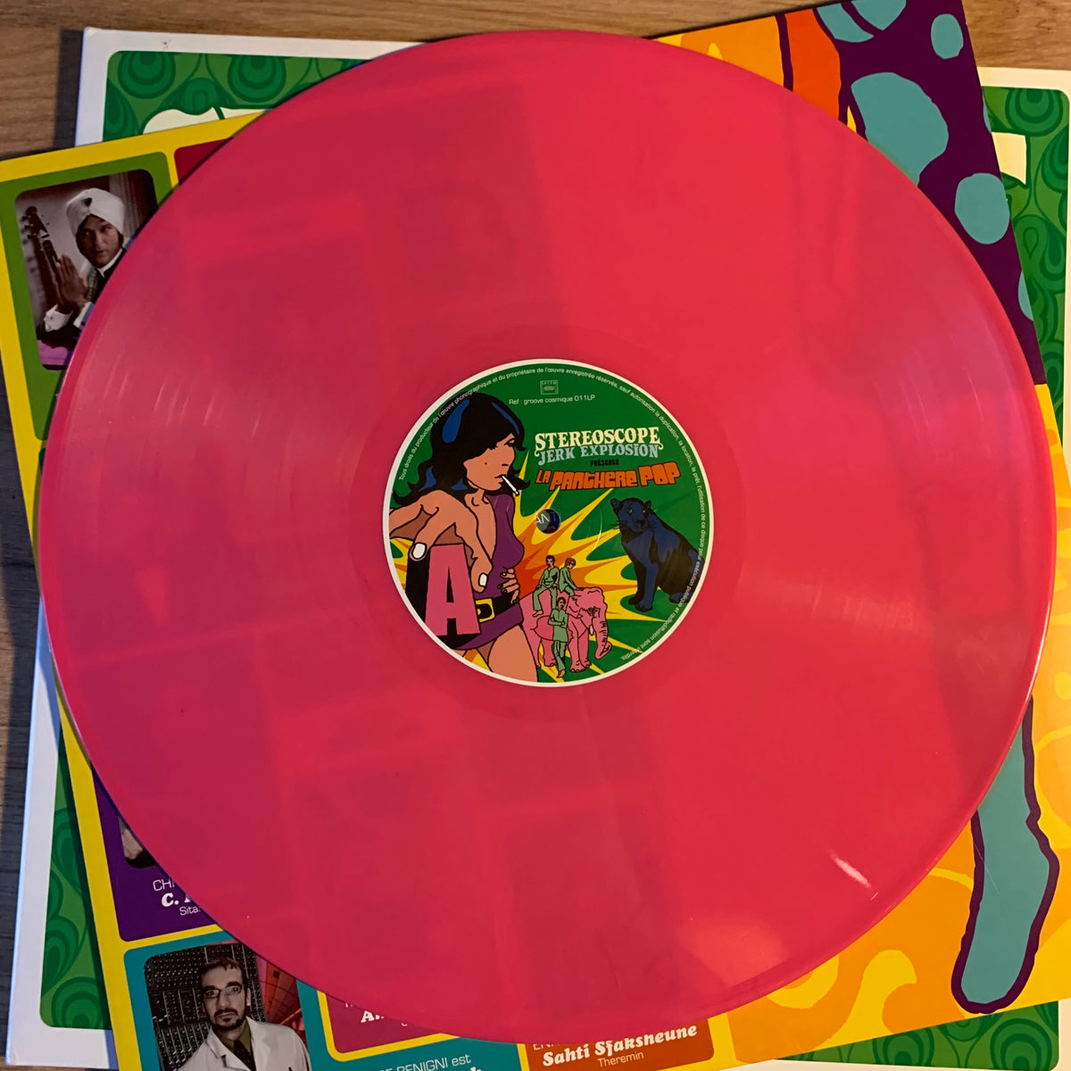 La Panthère Pop vinyle rose