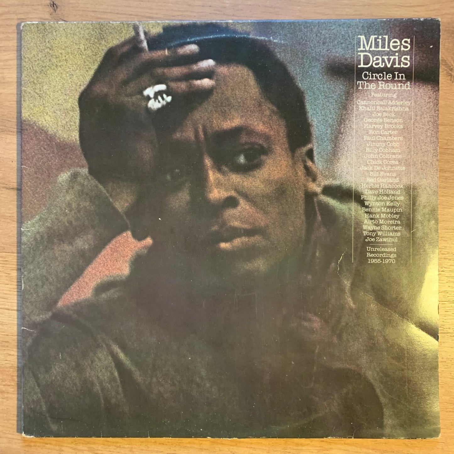 MILES DAVIS - CIRCLE IN THE ROUND...COMPIL EU 1979...VG+/VG