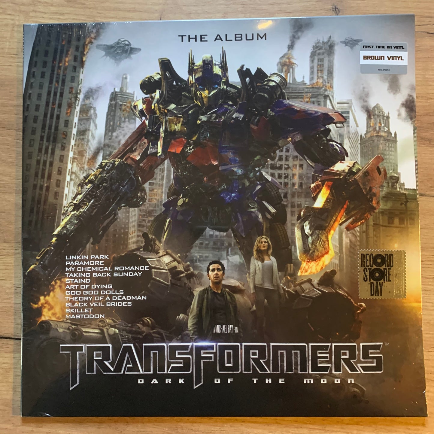 TRANSFORMERS DARK OF THE MOON...RE EU 2019 RSD...SEALED