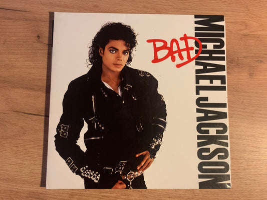 Dépliant intérieur avec photos de Michael Jackson