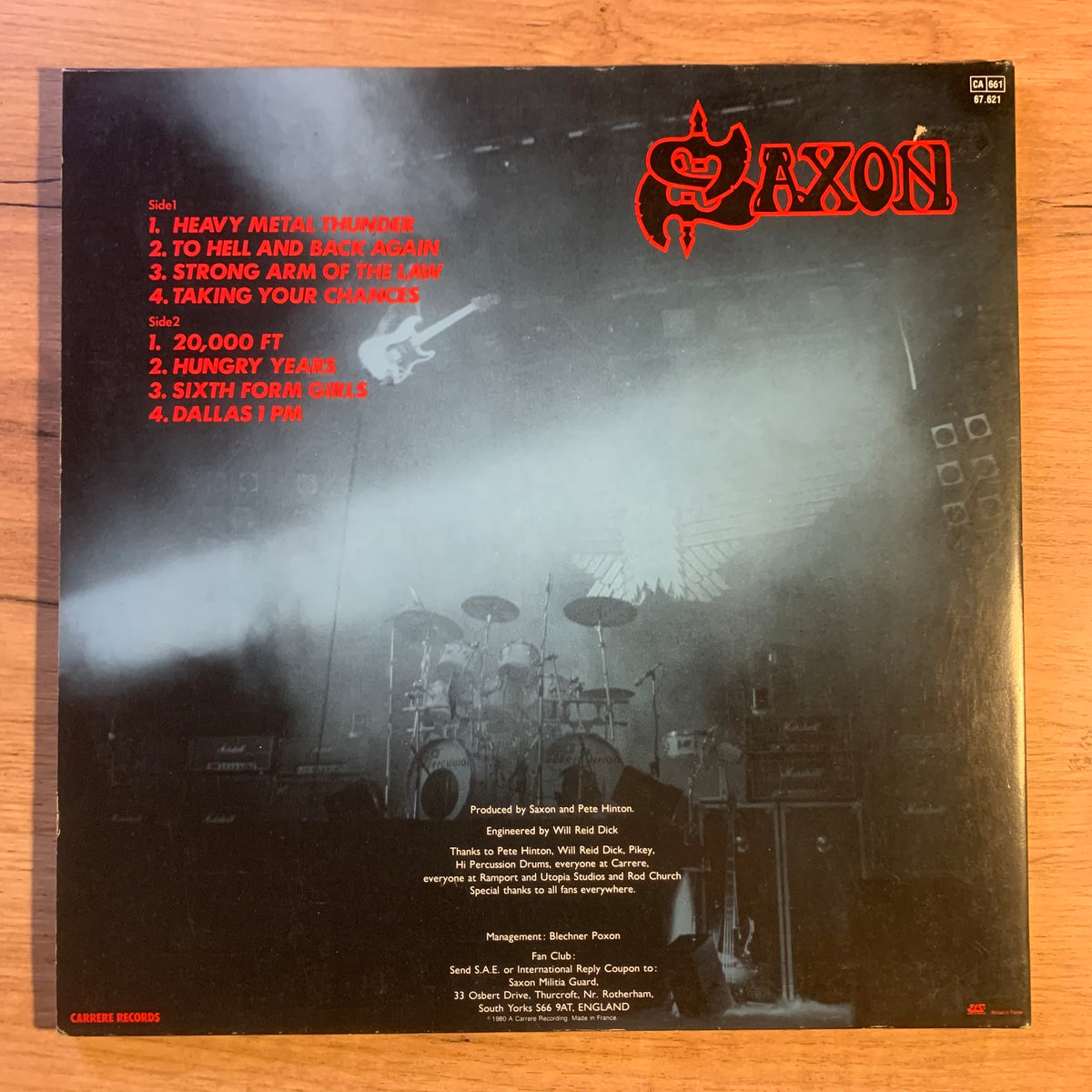 Saxon – Strong Arm of the Law, pochette verso