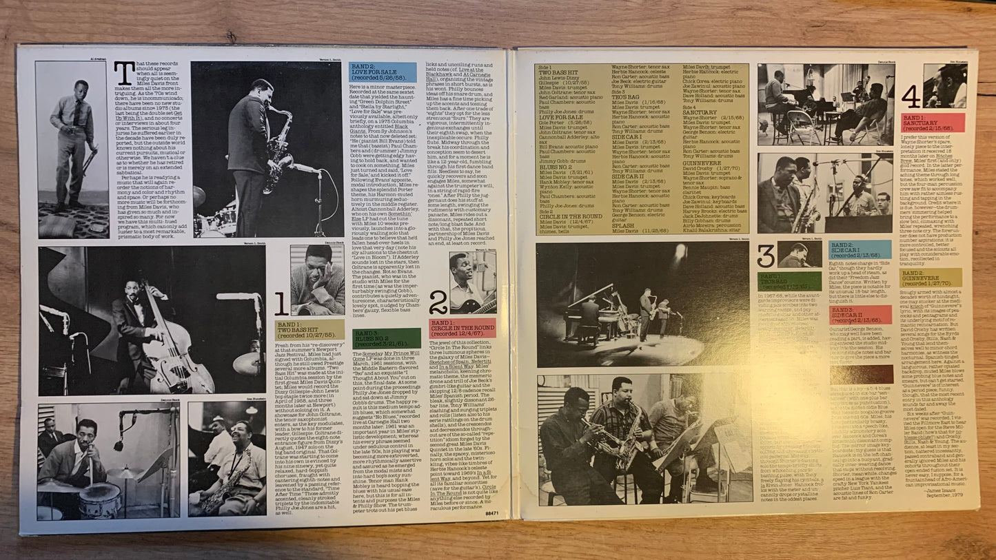 MILES DAVIS - CIRCLE IN THE ROUND...COMPIL EU 1979...VG+/VG