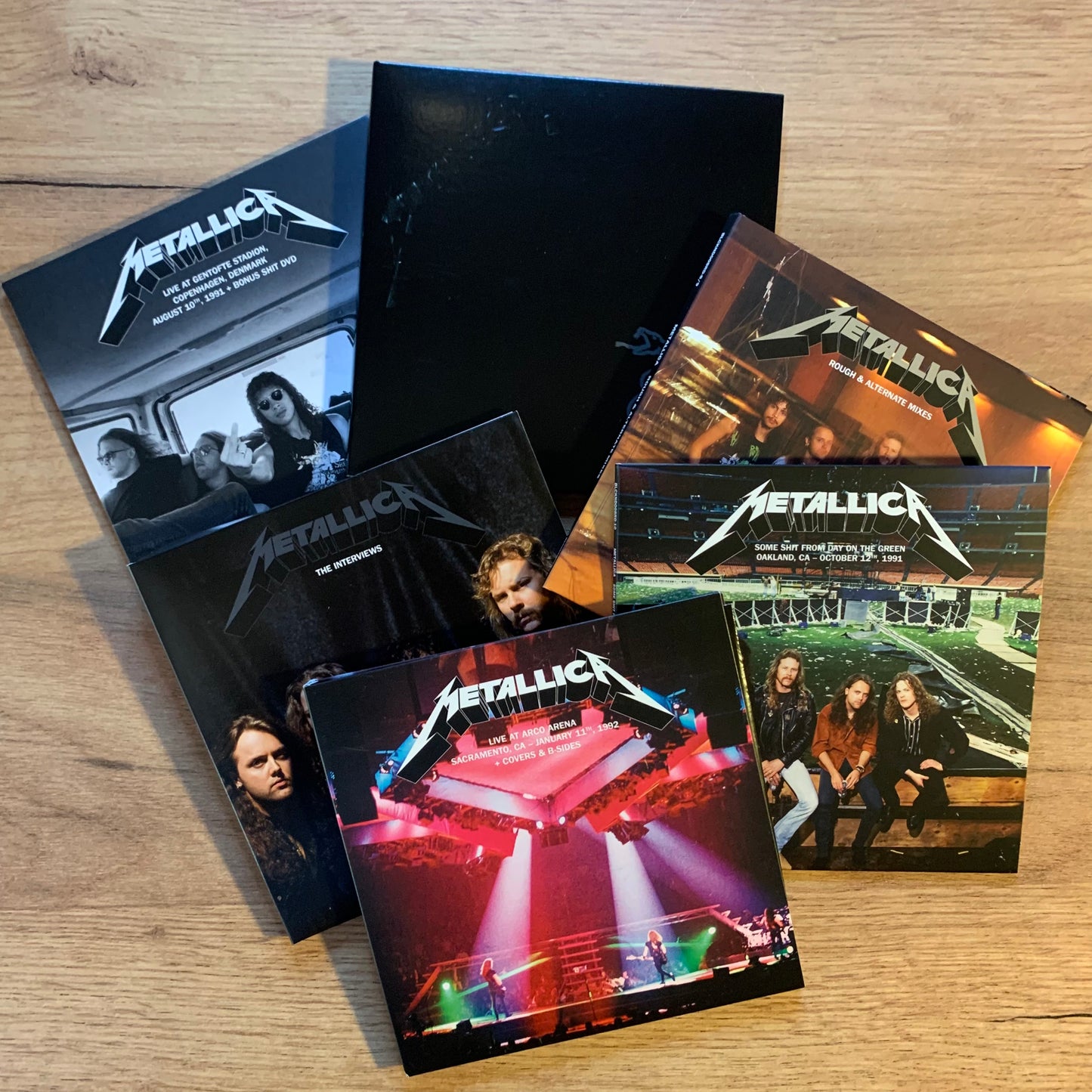 METALLICA - METALLICA (THE BLACK ALBUM)...RE US 2021...NM/VG+