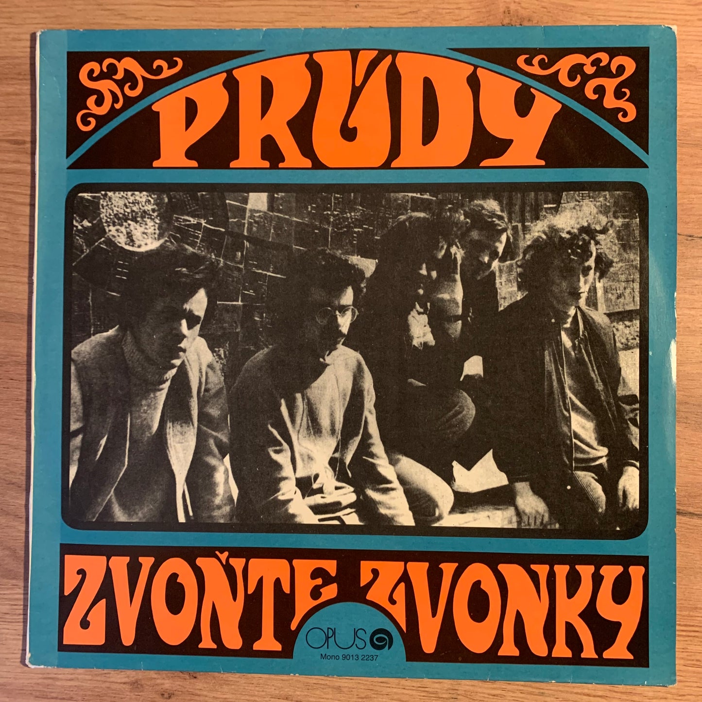 PRÚDY - ZVONKY, ZVONTE...RE CZE 1990...VG+/VG+