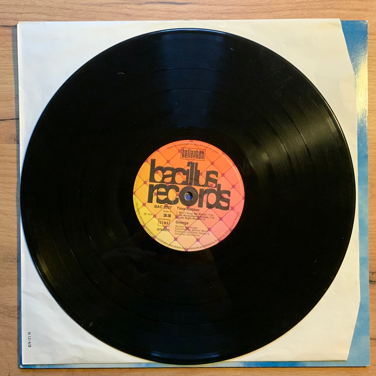 OMEGA - TIME ROBBER...OG GER 1977...VG+/VG+