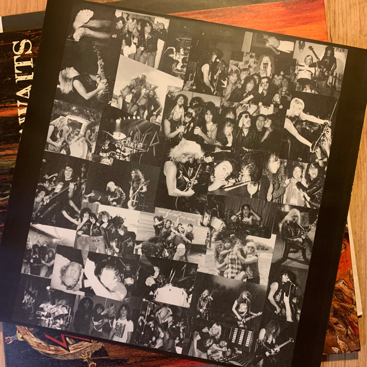 Pochette recto de Slayer – Hell Awaits