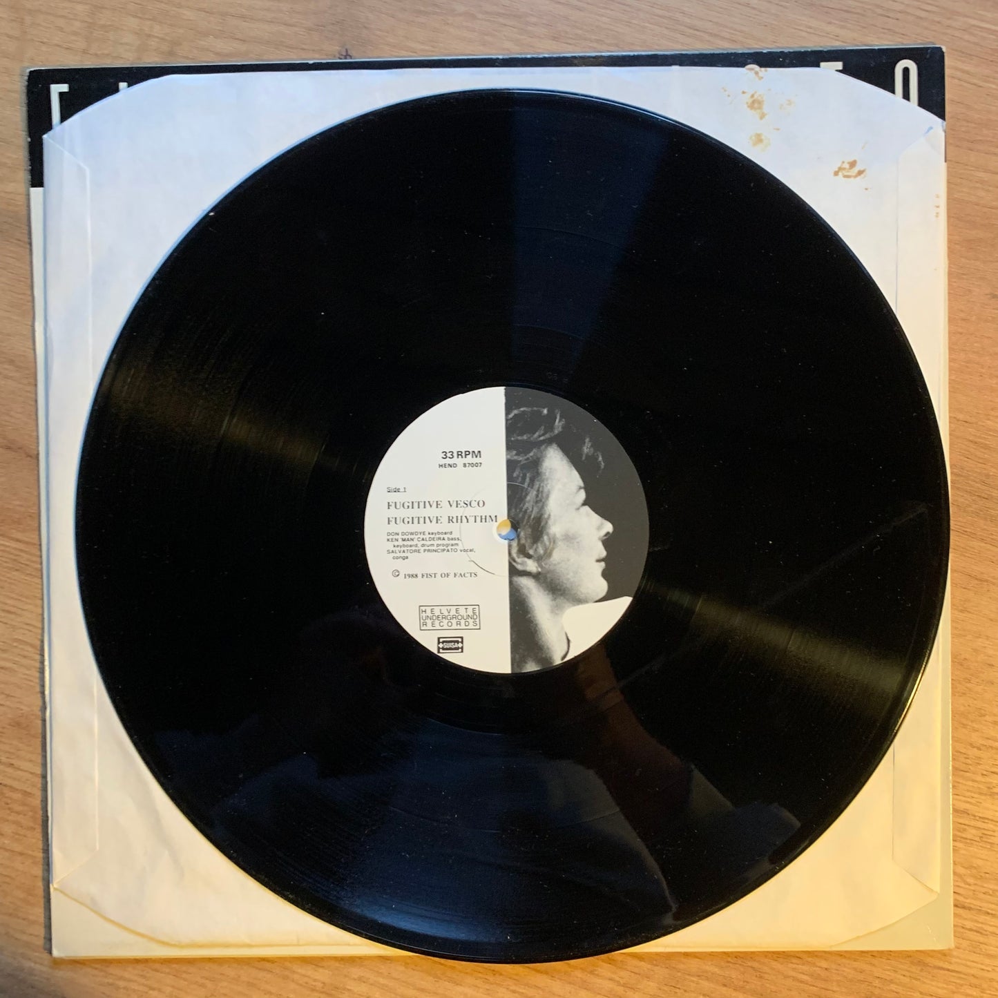FIST OF FACTS - FUGITIVE VESCO...OG SUI 1988...VG+/VG++