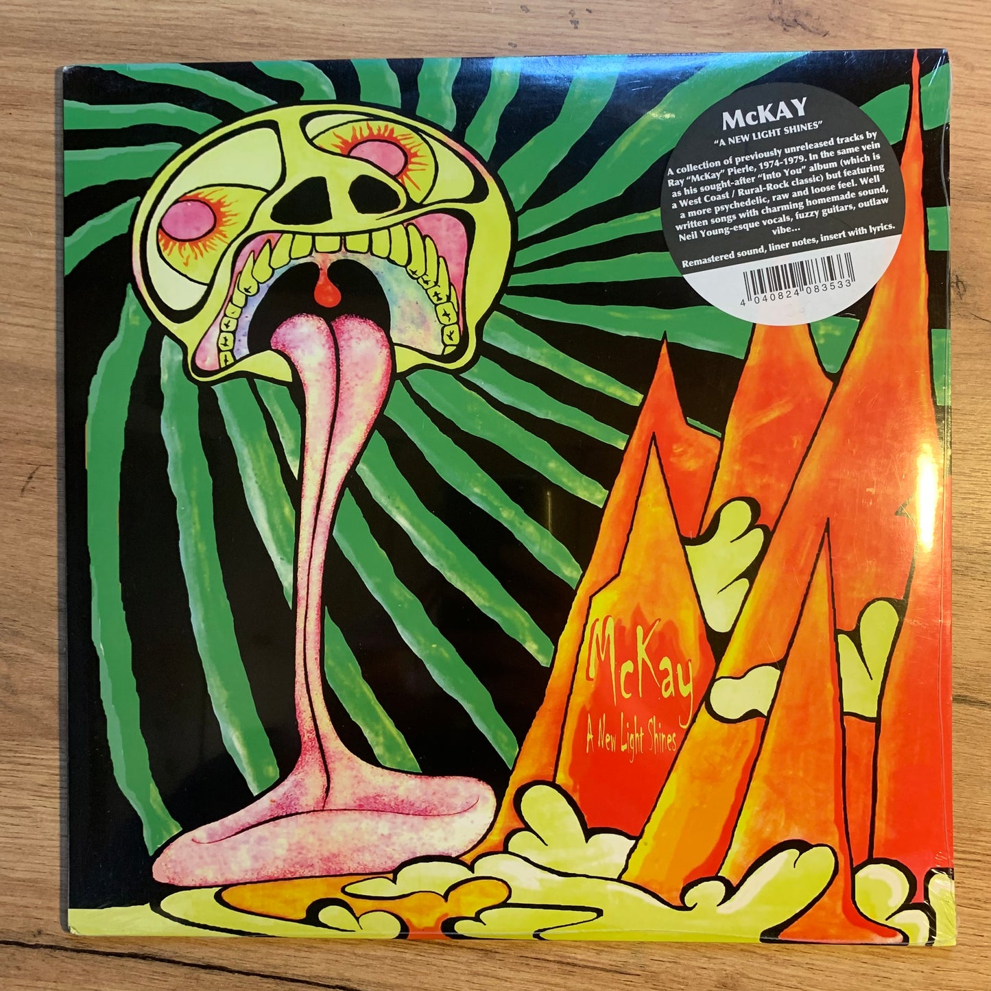 McKAY - A NEW LIGHT SHINES...COMPIL ESP 2013...SEALED